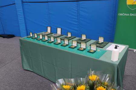 SLAVNOSTNA SEJA OBČINSKEGA SVETA OBČINE ŠKOFLJICA 07